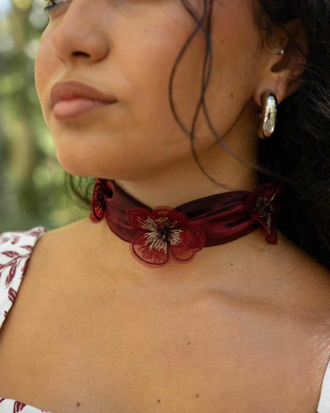 Choker Sevilla