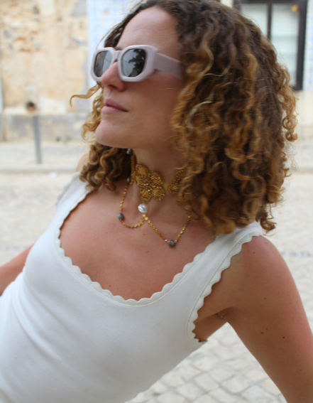 Choker dorado · Edición limitada